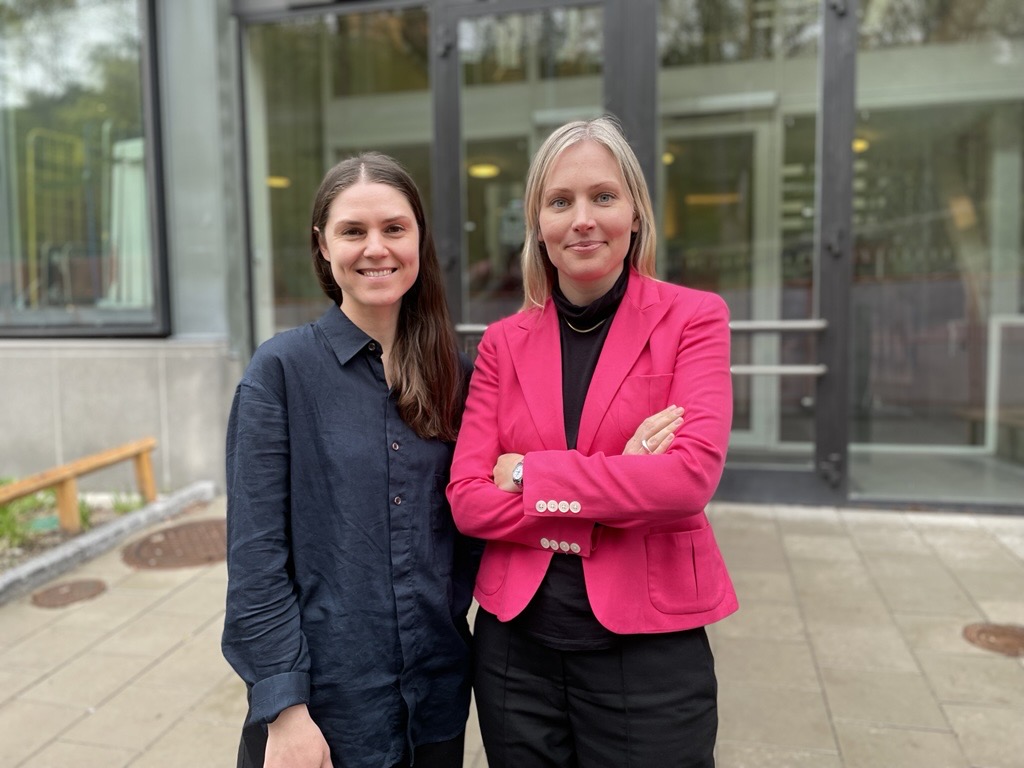 Portrait of Paula Roth and Elin Molin